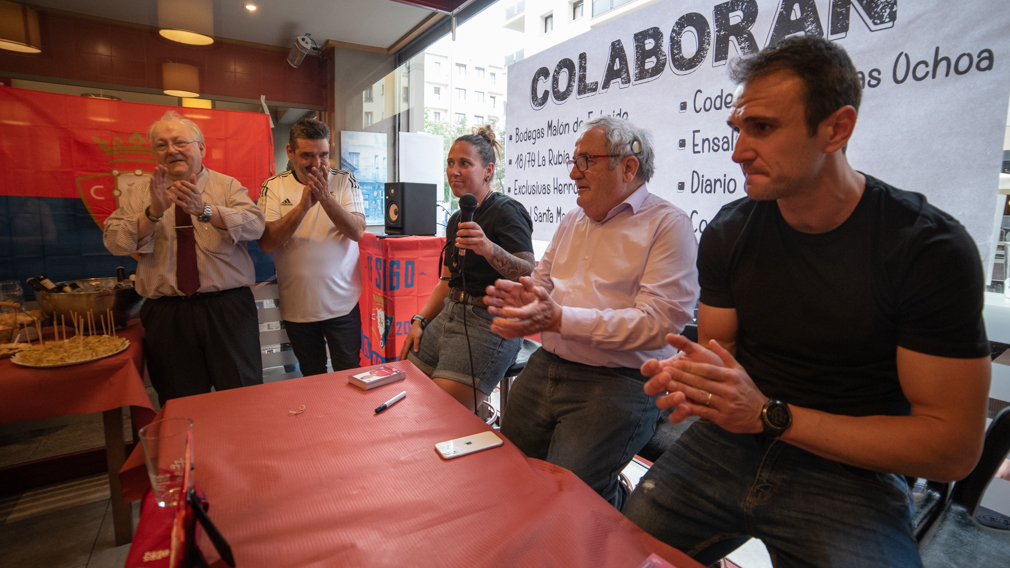 La nueva peña de Osasuna que ha nacido en un bar del II Ensanche de