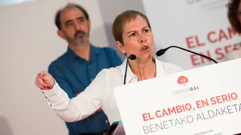 Geroa Bai presenta su lista del Congreso y Senado para las nuevas elecciones. PABLO LASAOSA PABLO LASAOSA 05