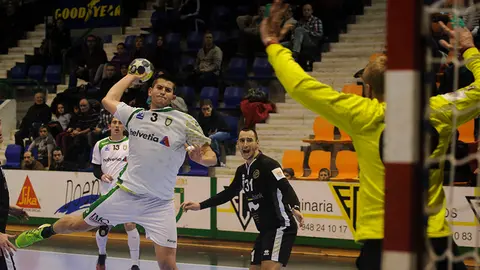 Balonmano Anaitasuna - Ciudad Encantada. MIGUEL OSÉS_4