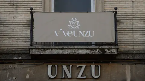 El cartel promocional de Vive Unzu.