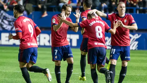 Partido entre Osasuna y Barcelona B disputado en El Sadar -Partido entre Osasuna y Barcelona B disputado en El Sadar (27). IÑIGO ALZUGARAY