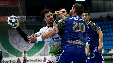 El balonmano anaitasuna juega en casa contra el Cangas. MIGUEL OSÉS_12