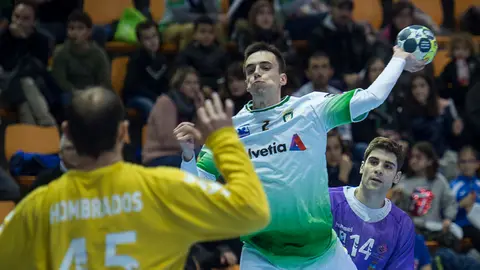 Gastón. El Helvetia Anaitasuna y el Quabit Guadalajara se enfrentan en partido correspondiente a la decimosexta jornada de la Liga Loterías Asobal. PABLO LASAOSA 17