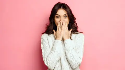 Una persona se sorprende.