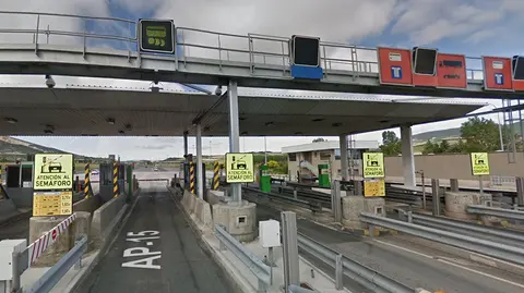 Imagen del peaje de la autopista de Navarra, la AP-15, en Noáin ARCHIVO