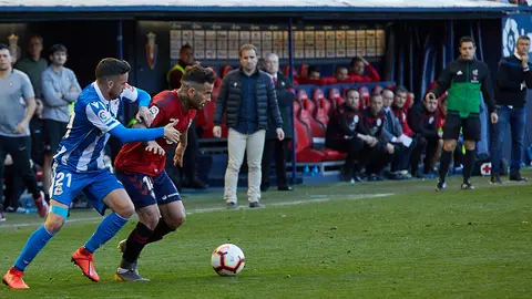 Partido de la Liga 123 entre Osasuna y Deportivo de La Coruña disputado en El Sadar (61). IÑIGO ALZUGARAY