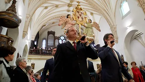 Función de las Cinco Llagas con la presencia de la corporación municipal de Pamplona (25). IÑIGO ALZUGARAY