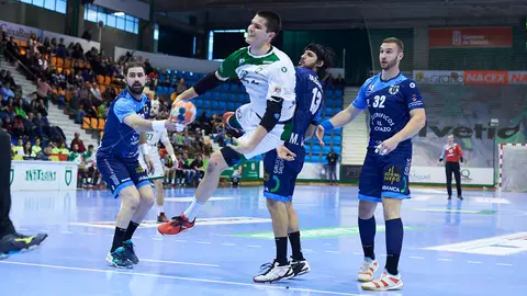 Antonio Bazán. El Anaitasuna se enfrenta al Cangas en Pamplona. PABLO LASAOSA 2