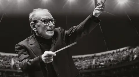 El compositor Ennio Morricone, recientemente fallecido.