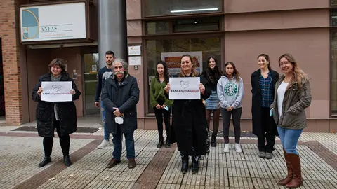 Rueda de prensa covocada por ANFAS por la "falta de soluciones" del Gobierno foral y el Parlamento ante la "crítica situación económica" de la entidad.