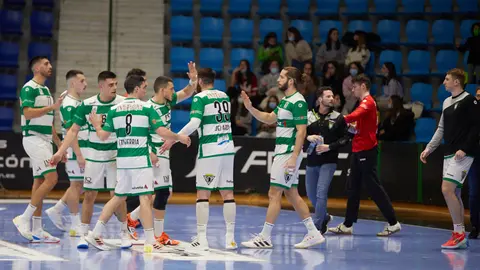 Partido de balonmano de la liga Asobal entre Helvetia Anaitasuna y Recoletas Atlético Valladolid celebrado en el pabellón Anaitasuna de Pamplona. IÑIGO ALZUGARAY