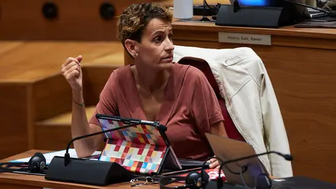 Pleno del Parlamento de Navarra. IÑIGO ALZUGARAY