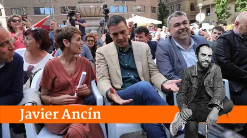 Mar&iacute;a Chivite, Pedro S&aacute;nchez y Carlos Cerd&aacute;n, durante un acto electoral en Pamplona EUROPA PRESS (1)