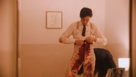 Una imagen del documental Tardes de soledad. Navarra.com