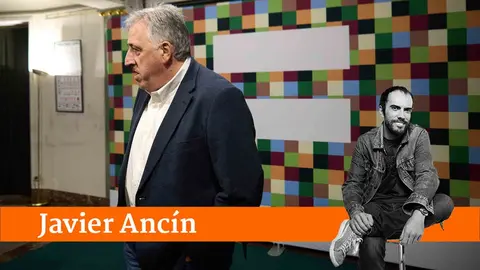 Acto de presentaci&oacute;n de la marca-ciudad  'Pamplona = bagara. Iru&ntilde;a = de verdad&rsquo; con la presencia del alcalde, Joseba Asiron, en el Teatro Gayarre de Pamplona. I&Ntilde;IGO ALZUGARAY