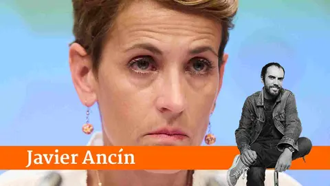 La presidenta de Navarra, María Chivite, comparece en rueda de prensa para hablar sobre el ya ex secretario de organización del PSOE, Santos Cerdán. IÑIGO ALZUGARAY