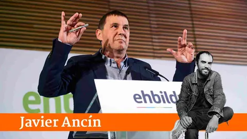 Arnaldo Otegui en un acto de los proetarras de Bildiu en Pamplona. MIGUEL OSES