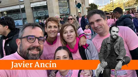 María Chivite y cargos socialistas en la carrera contra el cáncer de Mama organizada por Saray.