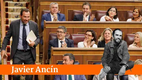 &Oacute;scar Puente junto a la bancada socialista en el Congreso. EUROPA PRESS