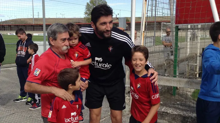Bogdan Milic es delantero de Osasuna.
