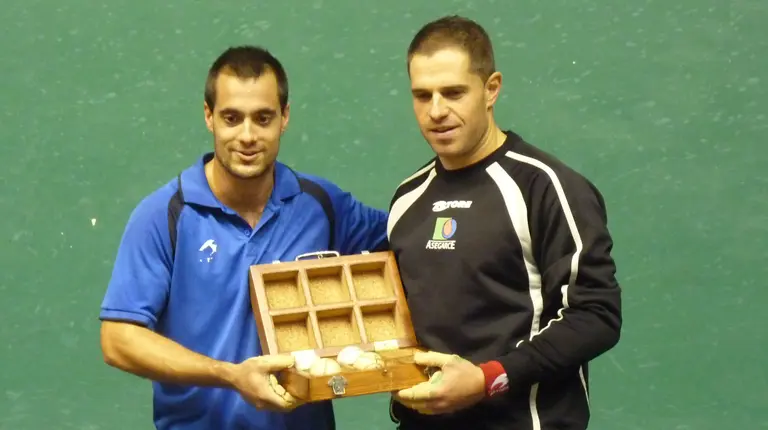 Bengoetxea VI y Olaizola II han elegido material.