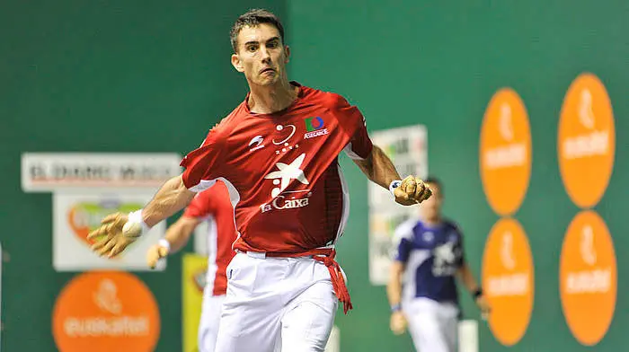 El pelotari vizcaíno Mikel Urrutikoetxea. Web Aspe.