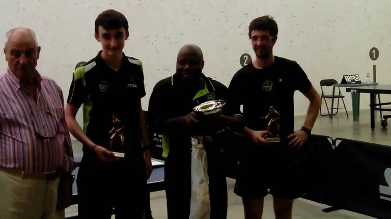 Oberena Tenis de Mesa.