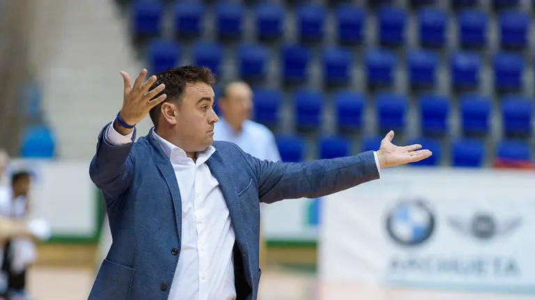 Sergio Lamúa en el partido de baloncesto Planasa Anaitasuna - San Pablo Burgos