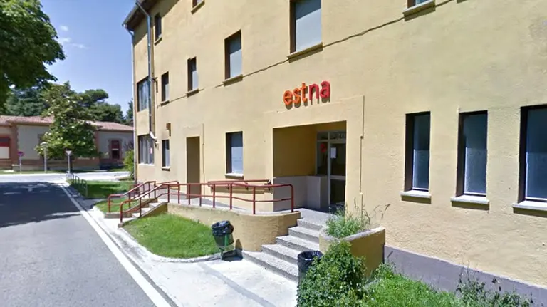 Escuela Sanitaria de Navarra.