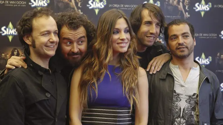 La cantante de origen navarro Leire Mart&iacute;nez, vocalista de La Oreja de Van Gogh EFE