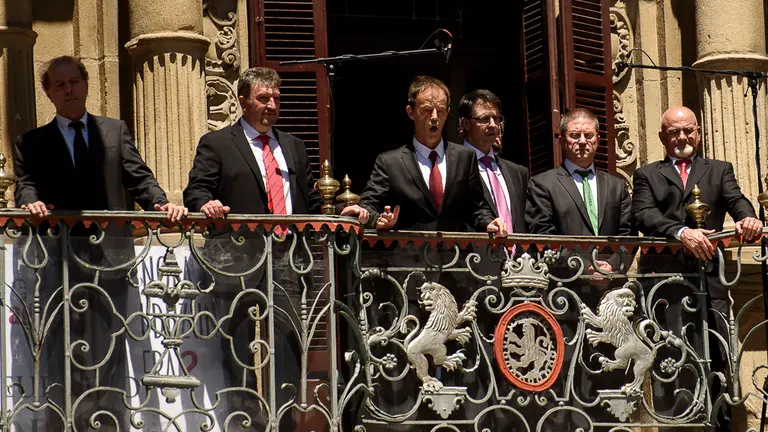 Concierto de AGAO en el Ayuntamiento de Pamplona por el Día Europeo de la ópera. PABLO LASAOSA 12