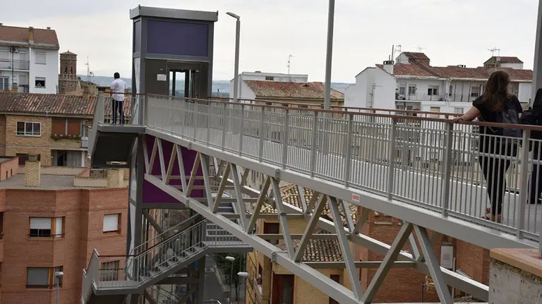 Nuevo ascensor en Tudela ÁNGEL ÁLVARO