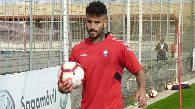 Rub&eacute;n Garc&iacute;a entren&aacute;ndose en Tajonar