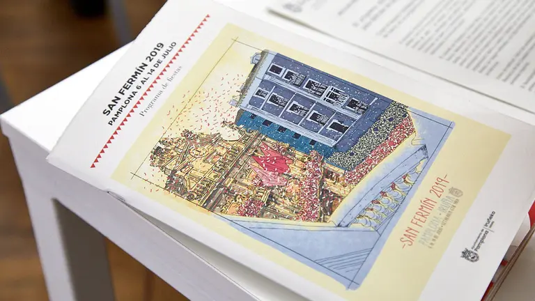 El alcalde de Pamplona, Enrique Maya, presenta el programa de San Fermín 2019. IÑIGO ALZUGARAY