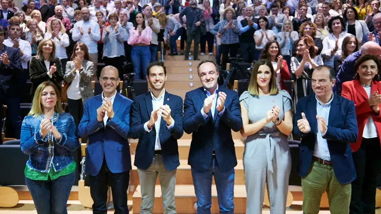 Acto central de campaña de Navarra Suma a las elecciones Generales del 10 de noviembre. PABLO LASAOSA 20