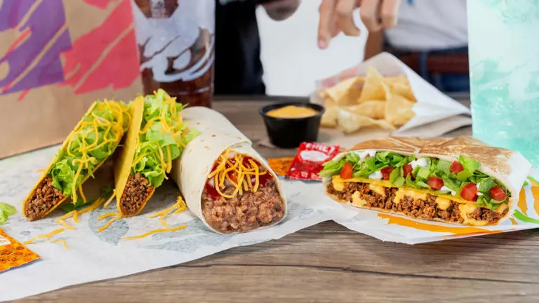 Varios de los alimentos que pueden comerse en la cadena de comida americana Taco Bell y que, pr&oacute;ximamente, aterrizar&aacute; en Pamplona. TACO BELL
