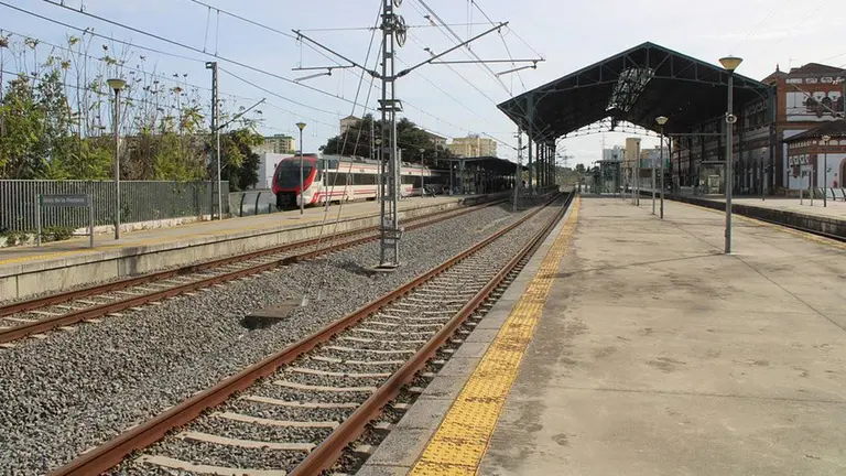 Imagen de archivo de una estaci&oacute;n de tren. ARCHIVO