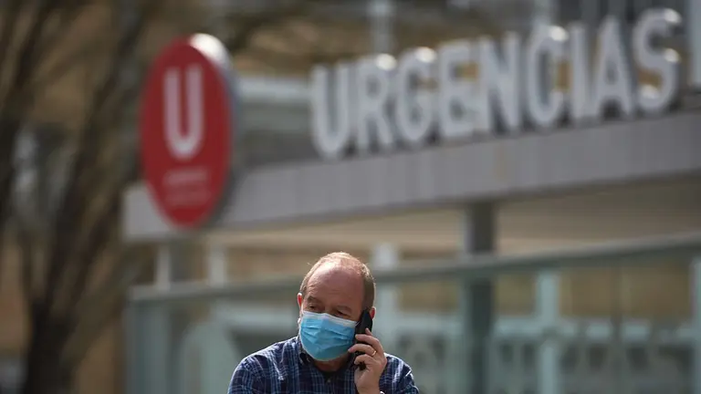 Hospital, coronavirus, enfermera, urgencias, midico, enfermero, enfermo, mascarilla. Miguel Os&eacute;s