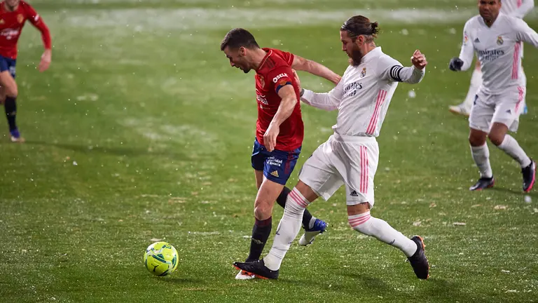Partido entre Osasuna y Real Madrid correspondiente a la jornada n&uacute;mero 18 de La Liga jugado en el estadio de El Sadar de Pamplona. MIGUEL OS&Eacute;S