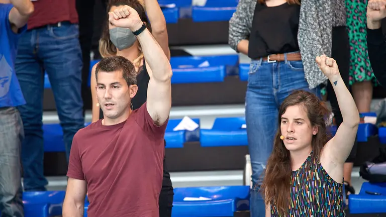 Asamblea Nacional de Sortu. A las 12.00 horas, para finalizar la asamblea, intervendrán el secretario general de Sortu, Arkaitz Rodriguez, y la miembro del Consejo Nacional Lur Albizu. MIGUEL OSÉS