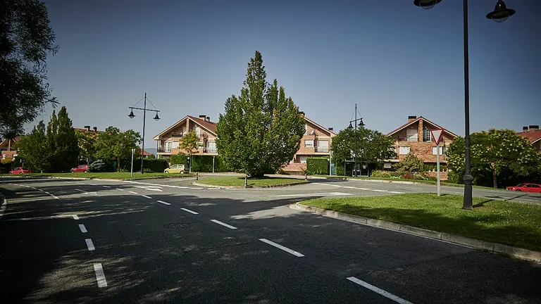 Avenida Valle de Eg&uuml;es de Gorraiz. PABLO LASAOSA