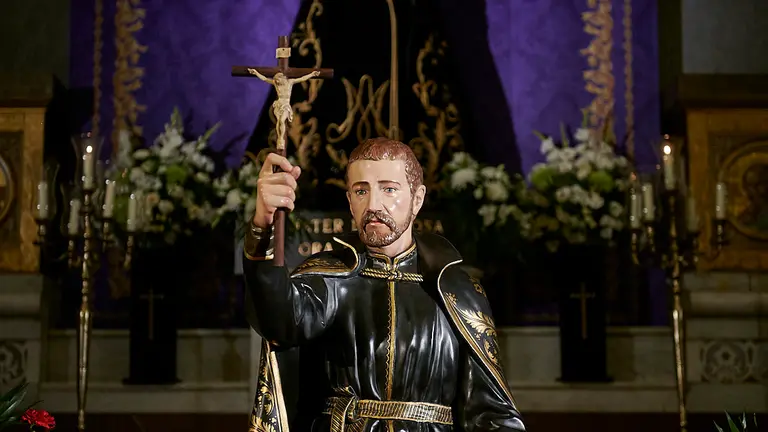 Nueva imágen de San Francisco Javier en la Iglesia de San Lorenzo. PABLO LASAOSA