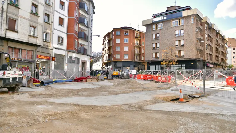 Fallece en Pamplona un trabajador de 52 a&ntilde;os en el barrio de la Milagrosa. PABLO LASAOSA