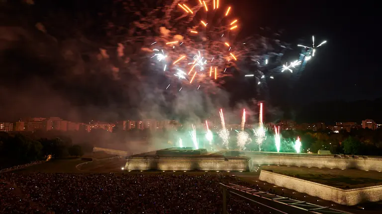 Segundo d&iacute;a del Concurso Internacional de Fuegos Artificiales de San Ferm&iacute;n 2022. PABLO LASAOSA