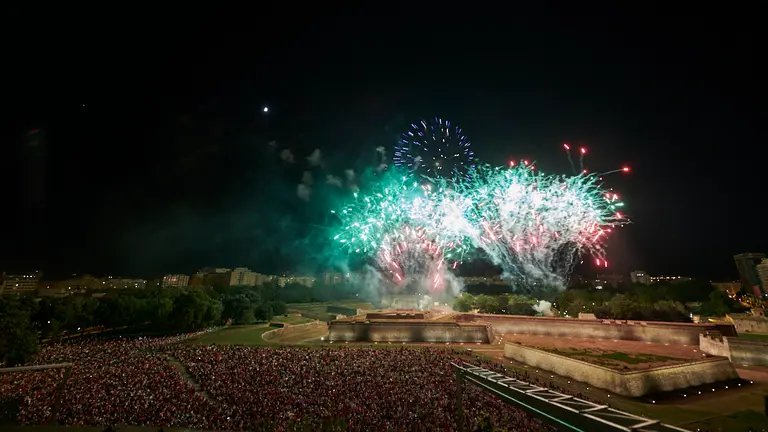 Segundo d&iacute;a del Concurso Internacional de Fuegos Artificiales de San Ferm&iacute;n 2022. PABLO LASAOSA