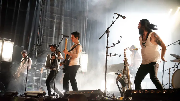 Concierto del grupo La M.O.D.A. en la Plaza de los Fueros el d&iacute;a 12 de Julio en San Ferm&iacute;n 2022. IRAITZ IRIARTE.