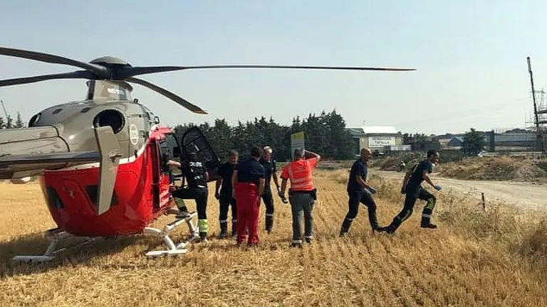El herido fue evacuado en helic&oacute;ptero por SOS Navarra. POLIC&Iuml;A FORAL