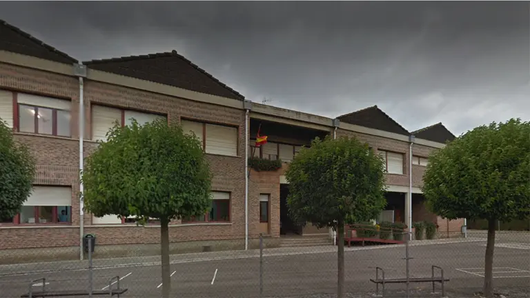 Los alumnos del colegio p&uacute;blico de Olite tendr&aacute;n que acudir a clase los d&iacute;as 13 y 19 de septiembre. ARCHIVO