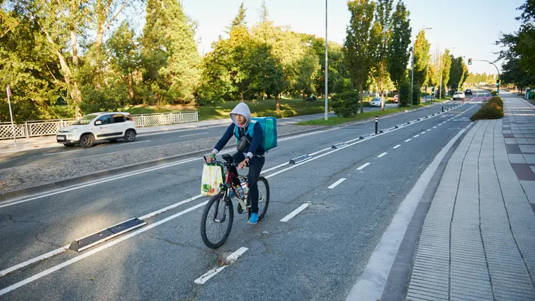Visita de la Gerencia y la Comisi&oacute;n de Urbanismo al carril bici Tajonar-Sadar, puesto en servicio este pasado mes de agosto 2022. PABLO LASAOSA