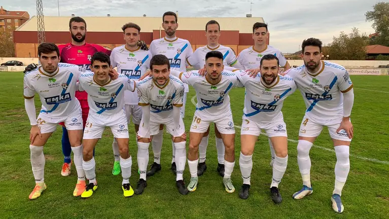 Equipo titular del Arnedo que perdi&oacute; este domingo (1-2) ante el Sestao en Sendero. @CDArnedo